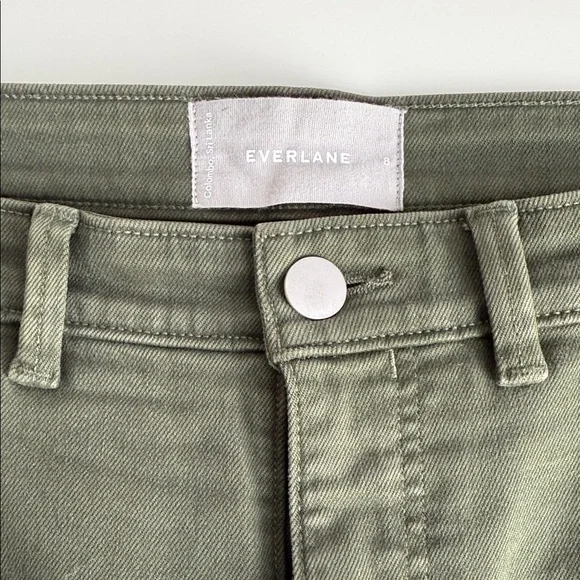 Everlane Straight Leg Jeans in a great neutral Green Women’s Size 8 - Picture 8 of 8